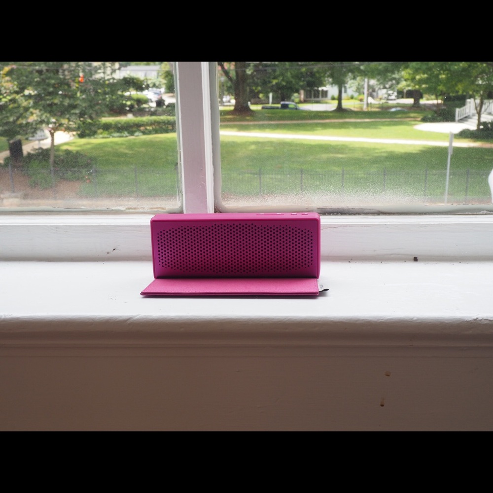 Pink speaker - Picture 2 of 4